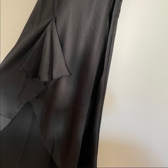 Vici Collection black satin dress - Picture 7 of 10